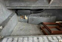 Монтаж воздушного отопителя в задней части микроавтобуса под сиденьем