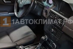 Салон кроссовера Mercedes-Benz GLK-Класс 220 CD